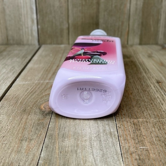 Bath and Body Works Black Cherry Merlot Moisturizing Hand Lotion - Picture 5 of 5
